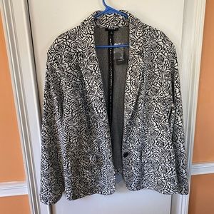 Brand new Torrid blazer size 4